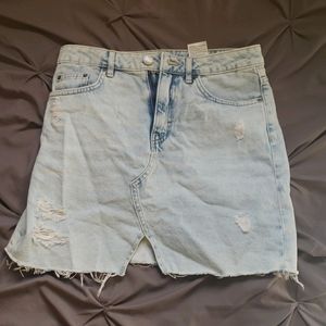 Light wash jean skirt
